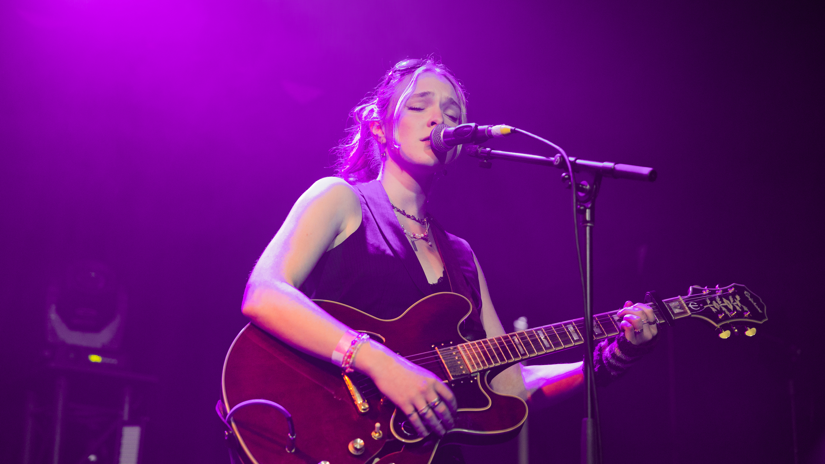 HOLLY HEBE at Howler Melbourne. Photo: Taylor Dylko.