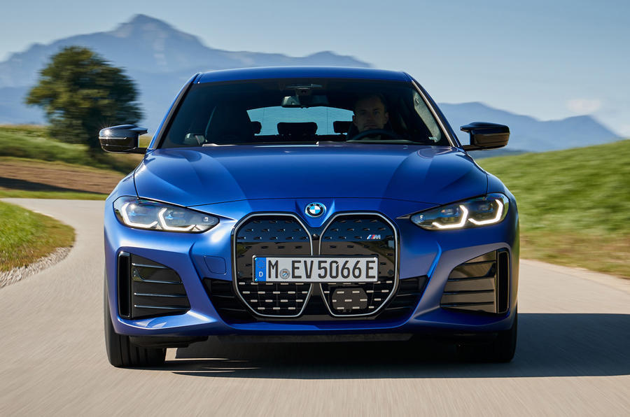 <p>la BMW i4</p>