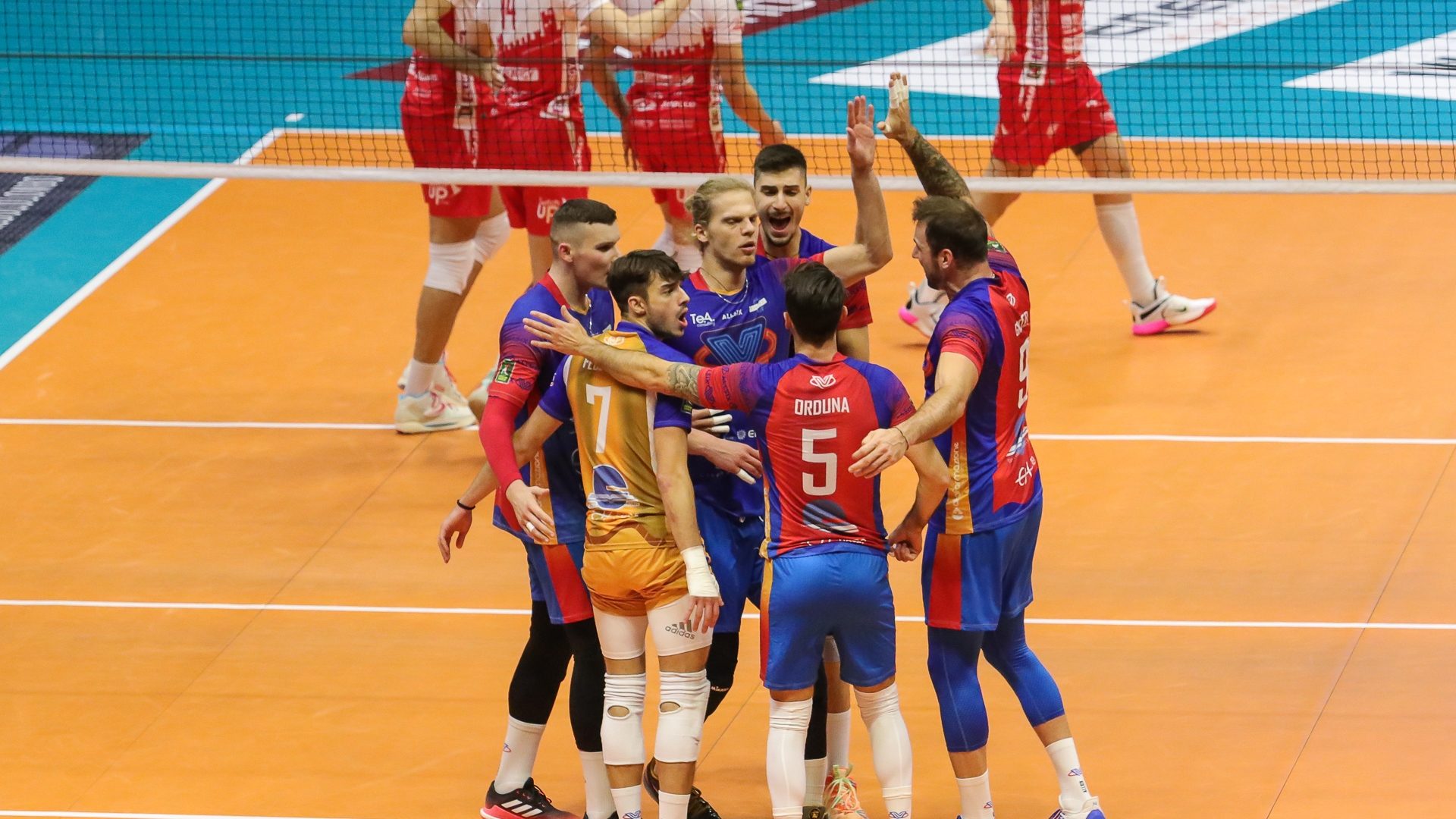 Vero Volley Monza, quarta vittoria e vetta in solitaria