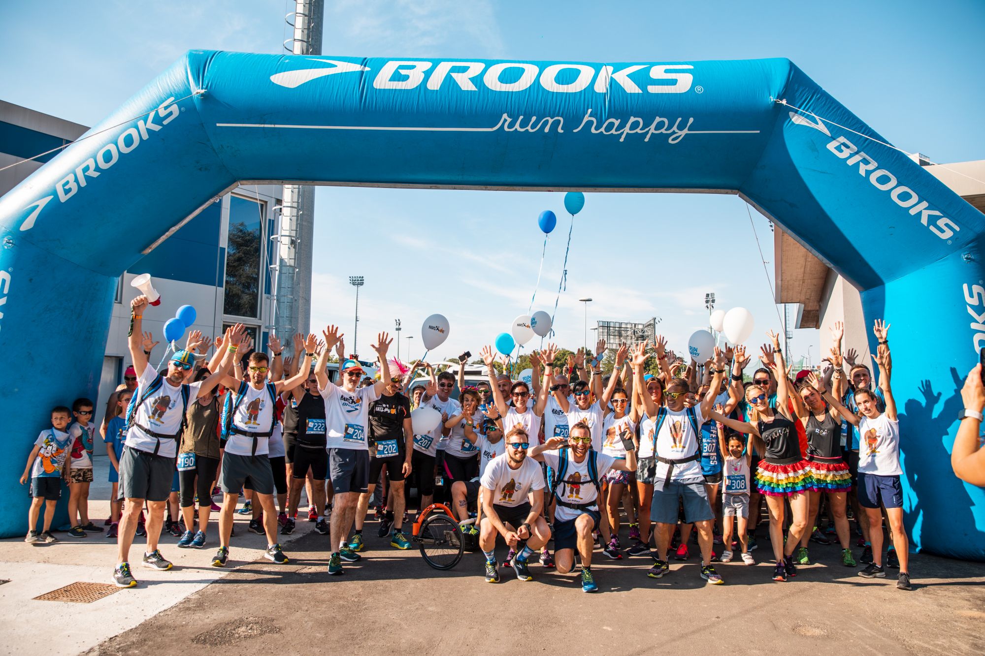 Brooks Run Happy Tour 2021 (1)