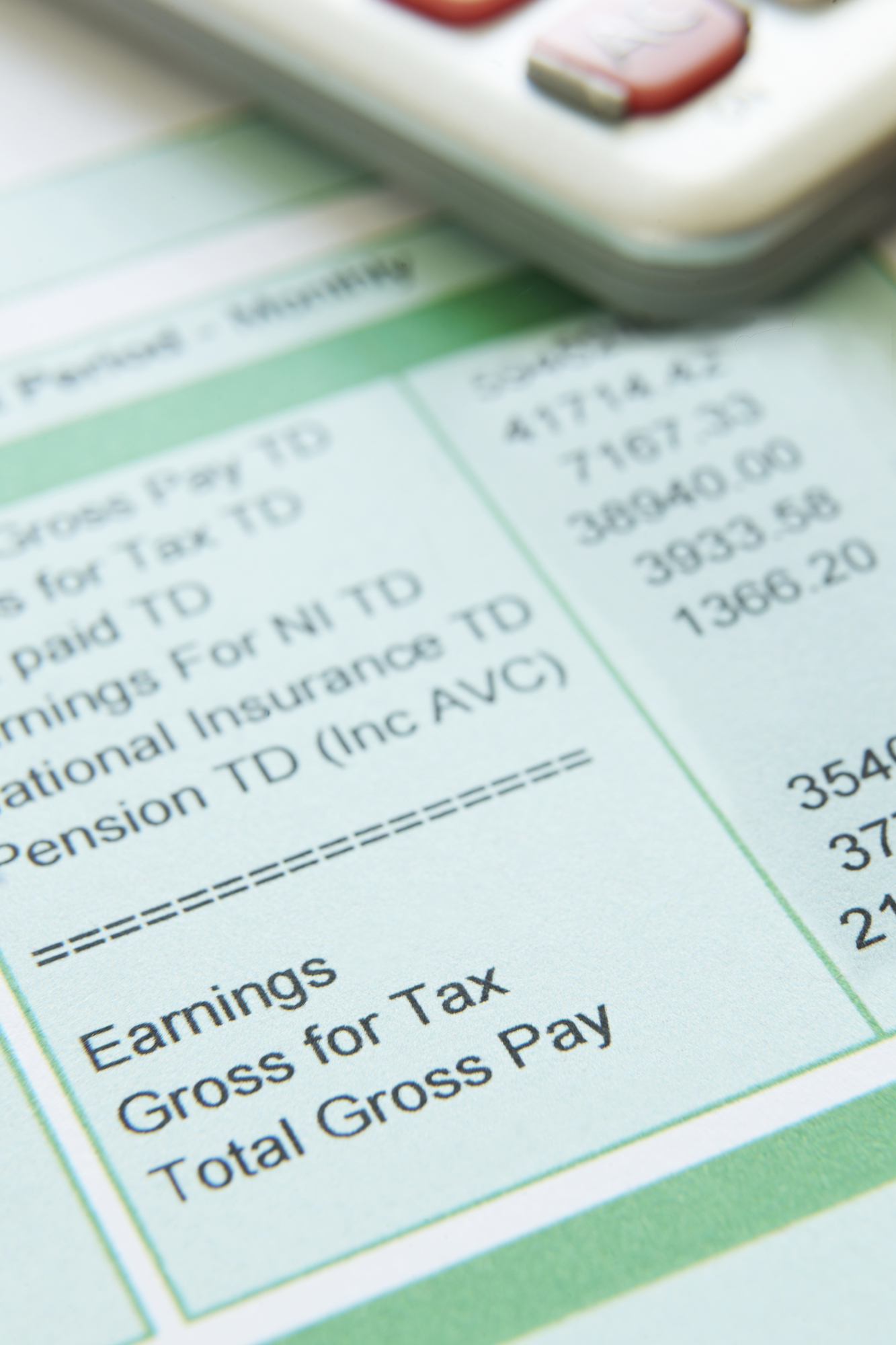 How Much Tax Should Be Deducted From Your Paycheck 4 Important Factors
