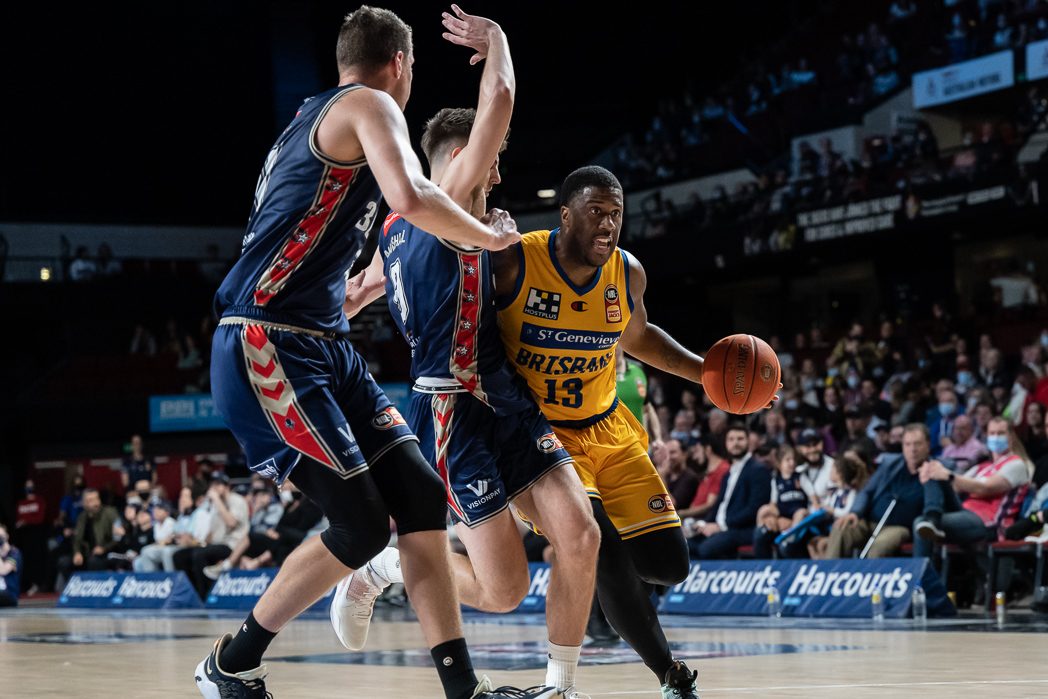 Lamar Patterson Drives Against Adelaide